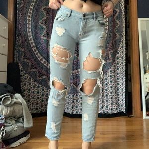 Brandy Melville Boyfriend jeans